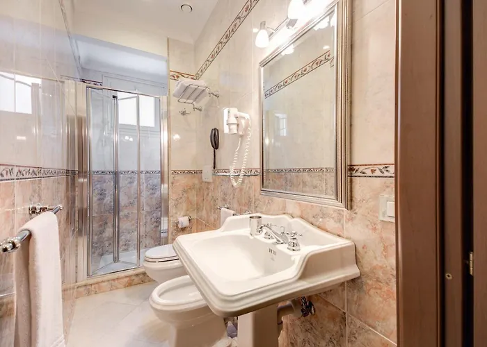 Artorius Otel 2*
