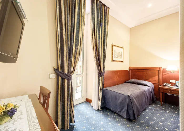 Artorius Otel 2*