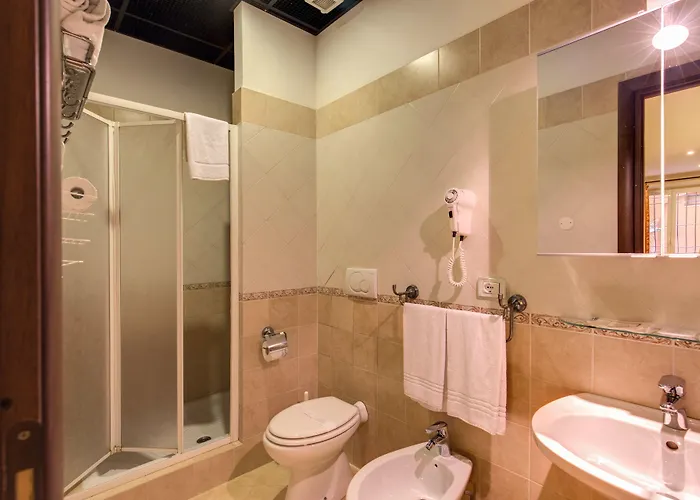 Otel Artorius 2*