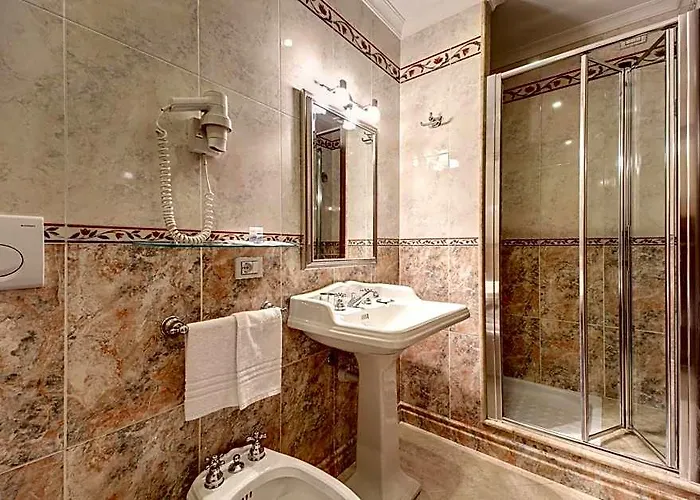 Otel Artorius 2*