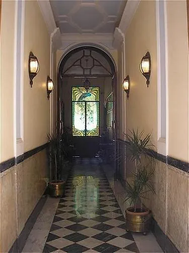 Otel Artorius 2*
